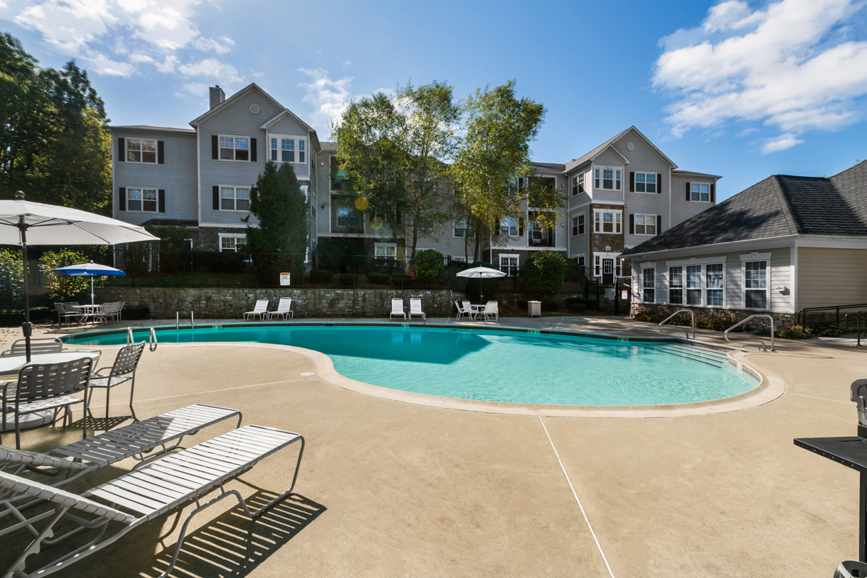 River Pointe at Den Rock Apartments Lawrence Apartments